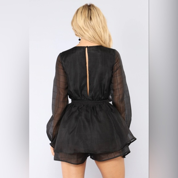 Fashion Nova Axis Romper 💕 - Picture 4 of 7